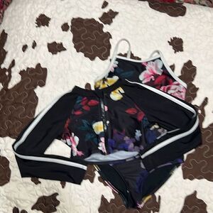 Wonder Nation Floral Two Piece Swimsuit (6/6X)